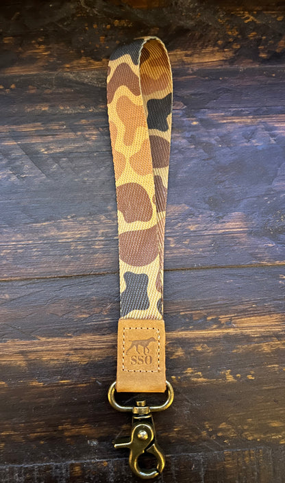 Duck camo wrist lanyard